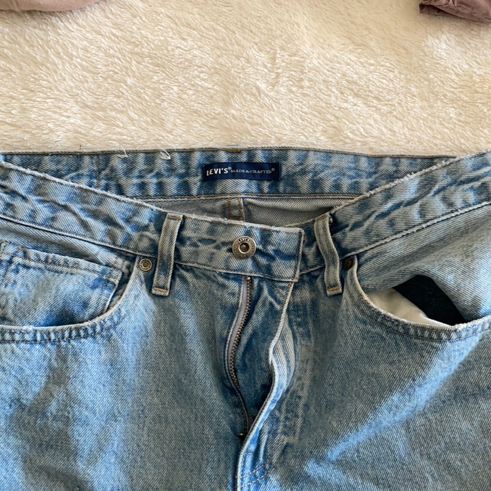 Levi’s slim crop